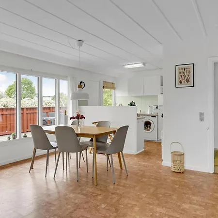 3 Bedroom In * Hejls